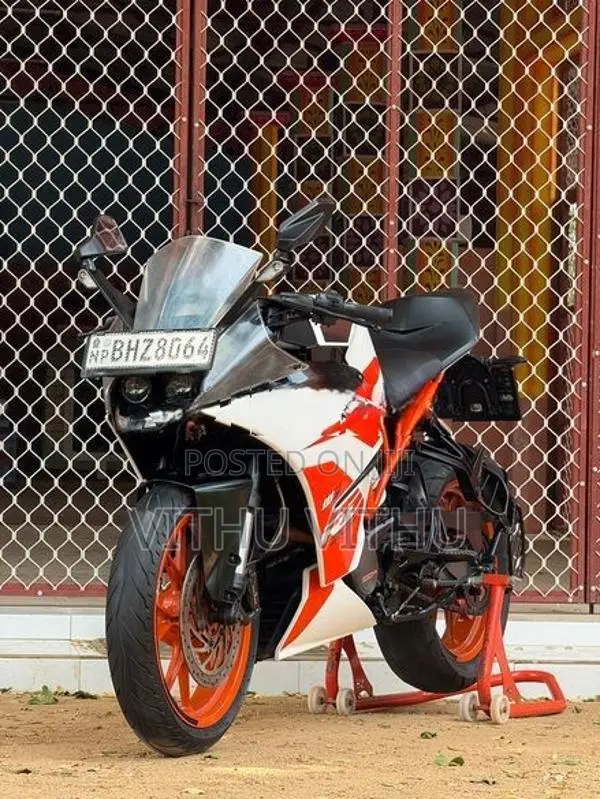 KTM RC 200 2019