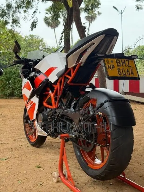 KTM RC 200 2019
