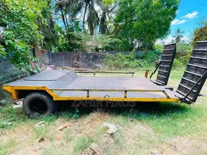 Low Bed Trailer