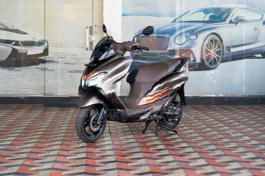 Suzuki Burgman 125 TFT 2026