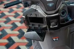 Suzuki Burgman 125 TFT 2026
