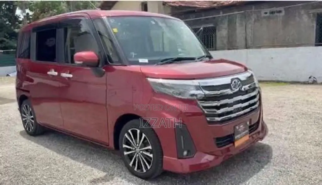 Toyota Roomy 2023