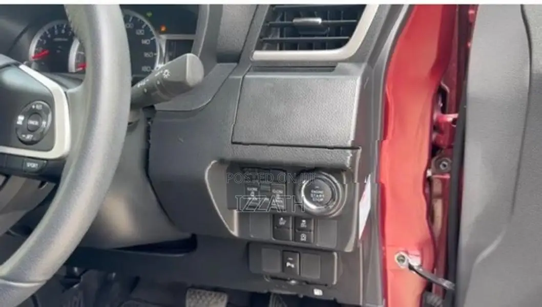 Toyota Roomy 2023