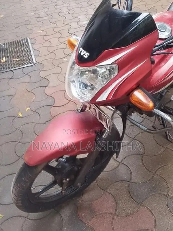 TVS Metro 2015