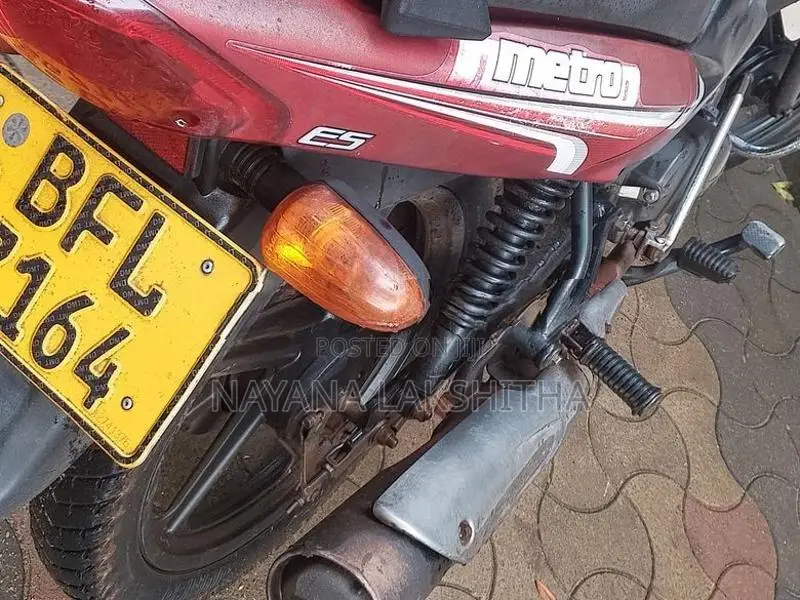 TVS Metro 2015