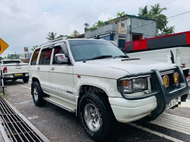 Isuzu Trooper 1991