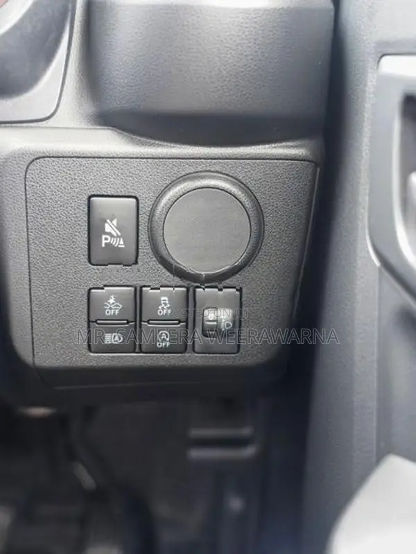 Daihatsu Mira L Grade Safety 2026