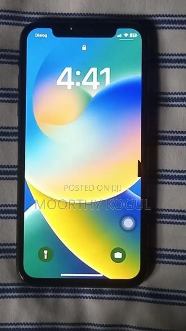 Apple iPhone X (Used)