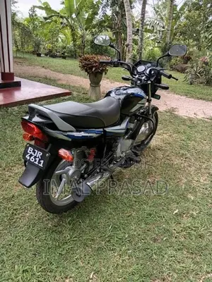 Bajaj CT100 2025