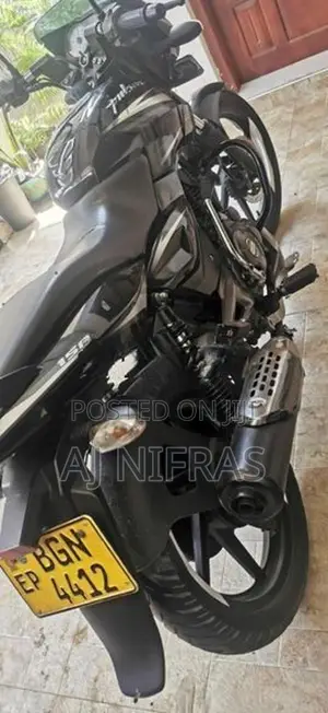 Bajaj Pulsar 150 2018
