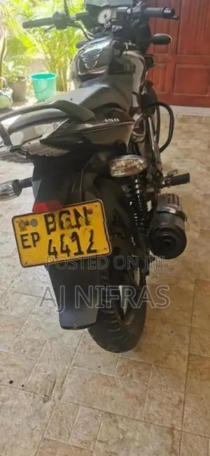 Bajaj Pulsar 150 2018