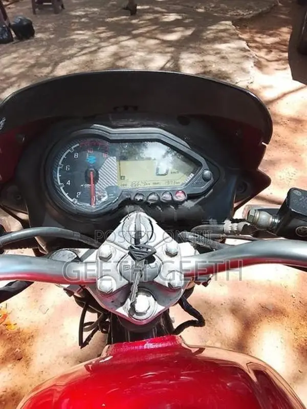 Bajaj Pulsar 180 2009