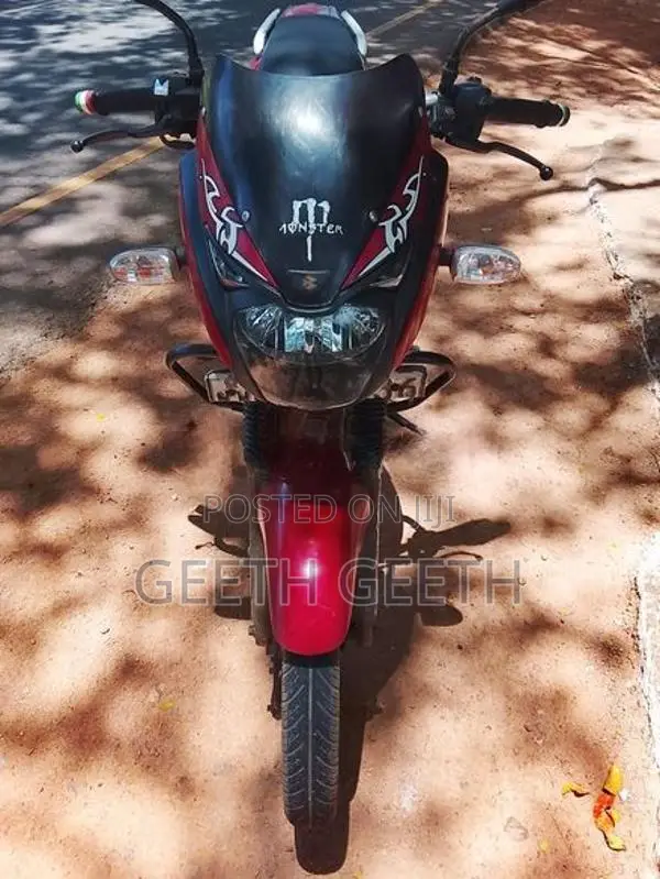 Bajaj Pulsar 180 2009