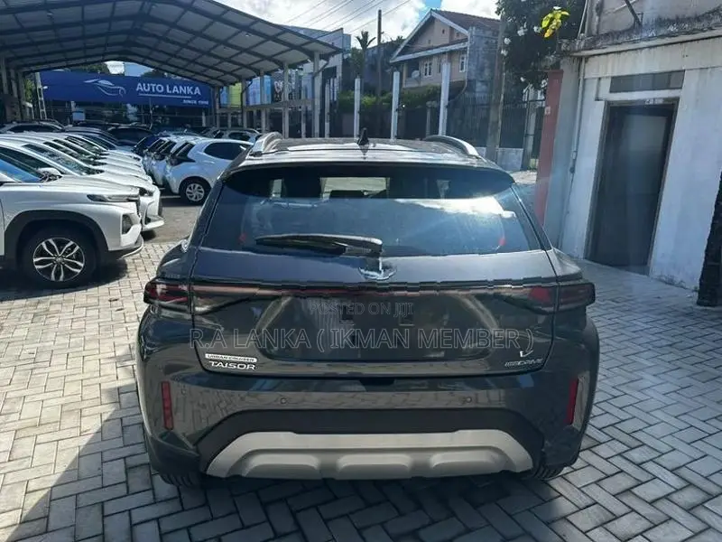 Toyota Taisor V GRADE 2026
