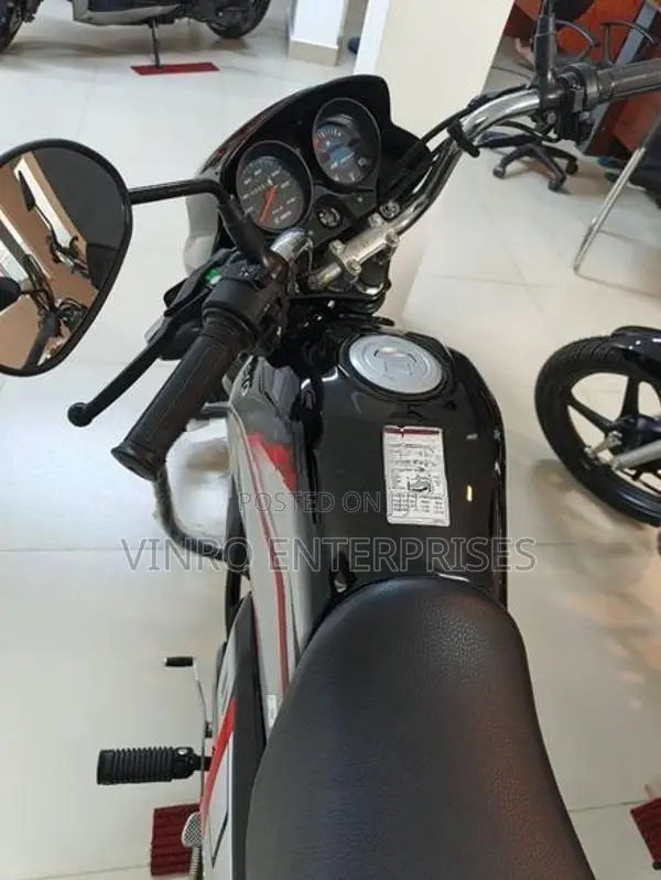 Hero HF Deluxe 2026
