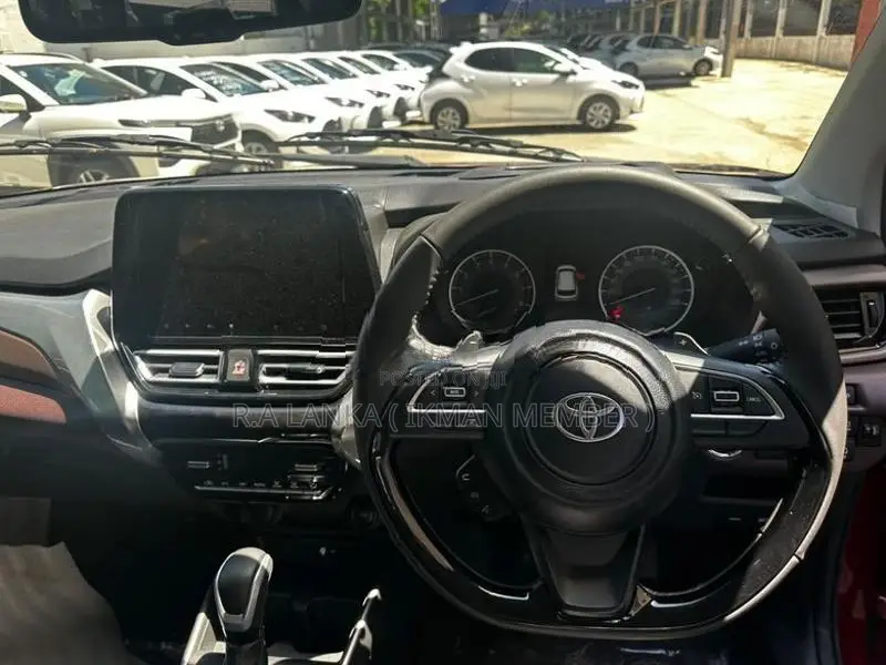 Toyota Taisor V GRADE 2026DualTone 2026