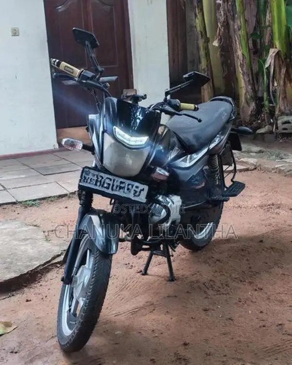 Bajaj Platina 100 ES 2018