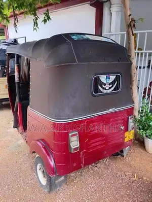 Bajaj RE 2005