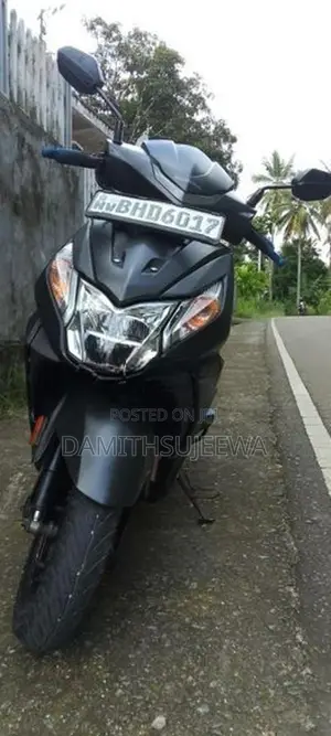 Honda Dio 2018