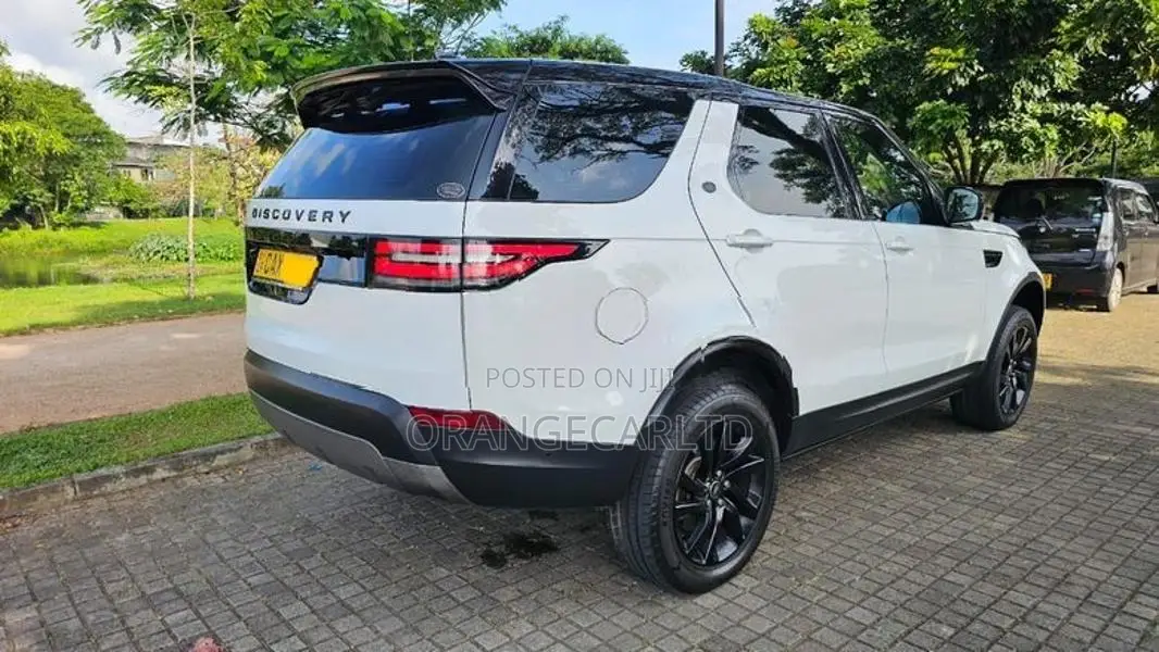 Land Rover Discovery 5 Dynamic HSC/ 2017