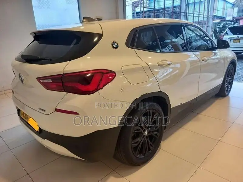 BMW X2 X line sunroof] 2018