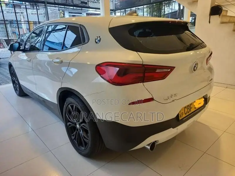 BMW X2 X line sunroof] 2018