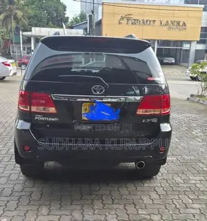 Toyota Fortuner 2006