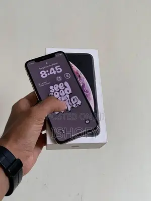 Apple iPhone XS (Used)