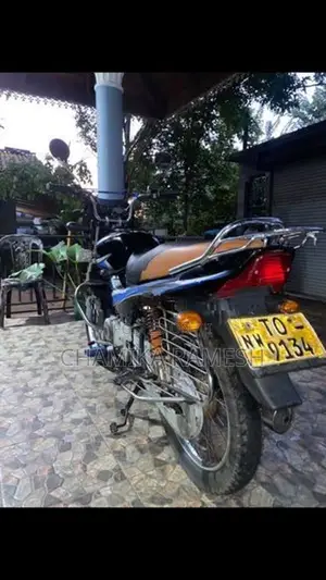 Bajaj CT100 2007