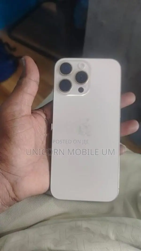 Apple iPhone 16 Pro (Used)