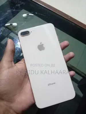 Apple iPhone 8 Plus (Used)