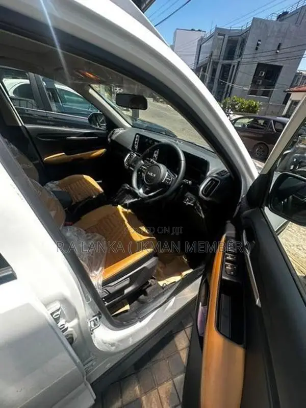 Kia Sonet HTX TURBO 2026