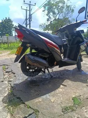 Yamaha RayZR 2018