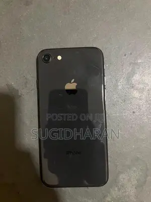 Apple iPhone 8 (Used)