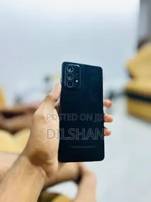 Samsung Galaxy A52 (Used)