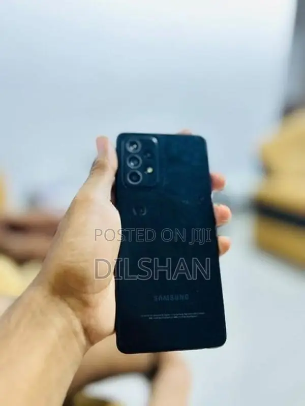 Samsung Galaxy A52 (Used)