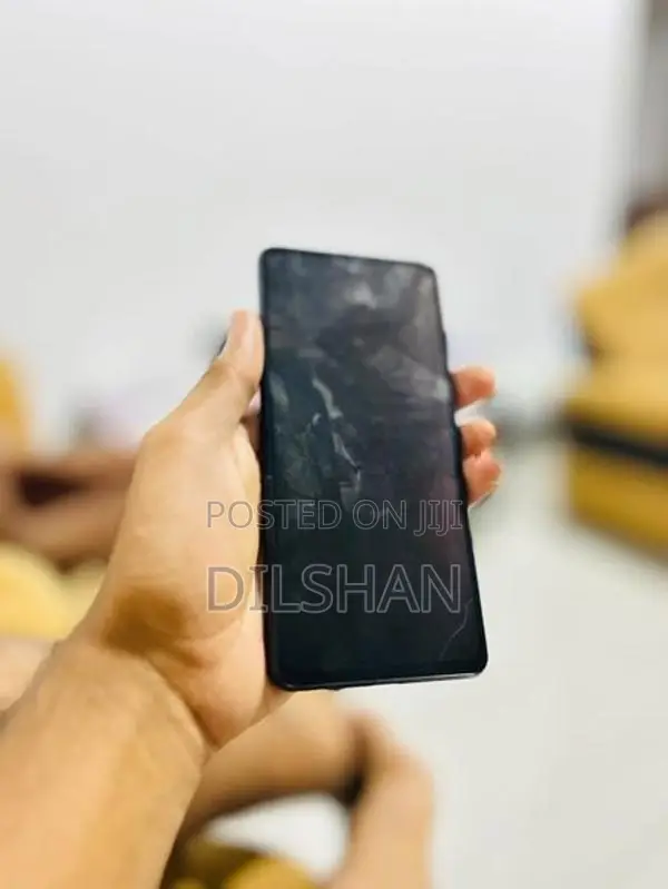 Samsung Galaxy A52 (Used)