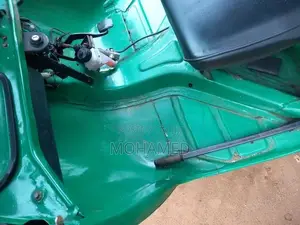 Bajaj RE 2003