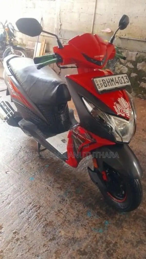 Honda Dio 2018