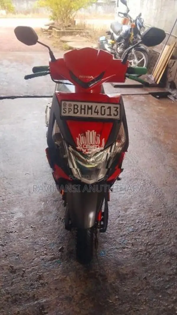 Honda Dio 2018