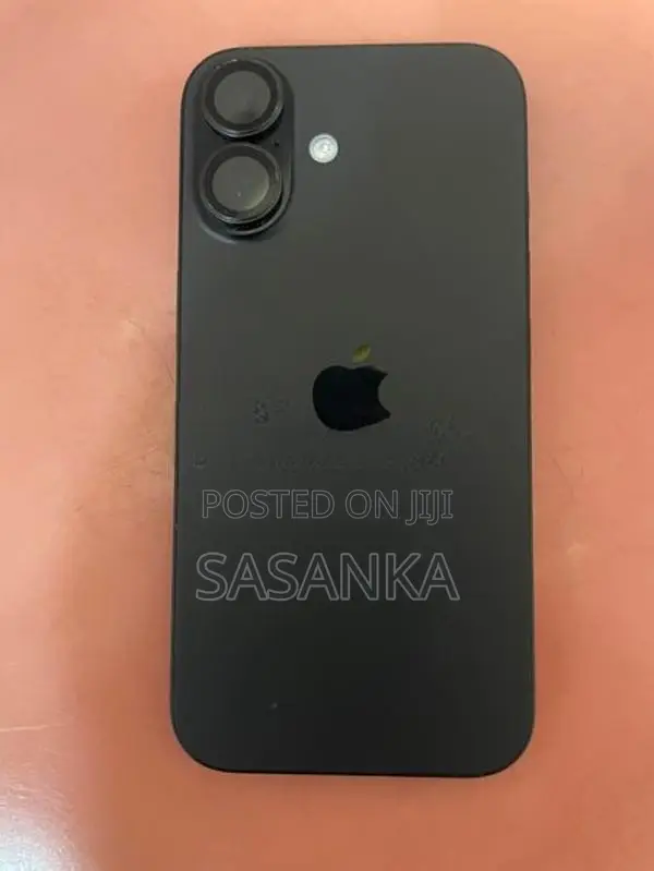 Apple iPhone 16 (Used)
