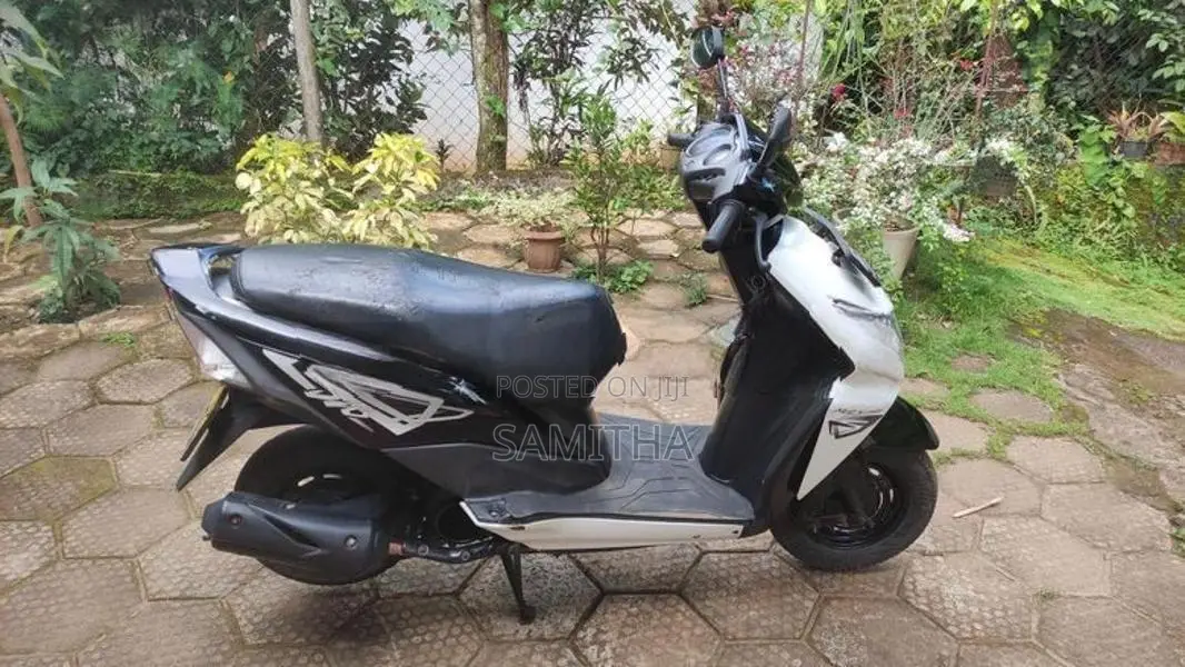 Honda Dio HET 2016