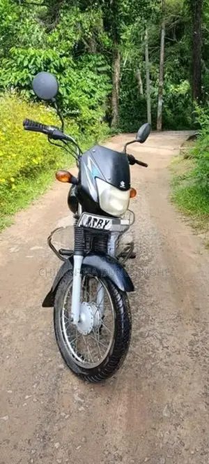 Bajaj CT100 2014