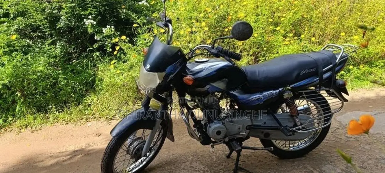 Bajaj CT100 2014