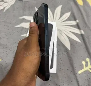 Apple iPhone 13 256GB (Used)