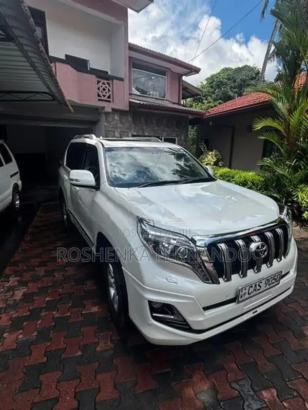 Toyota Land Cruiser Prado 2015