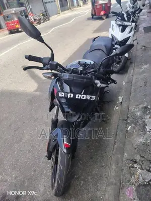 Bajaj Pulsar N160 2024