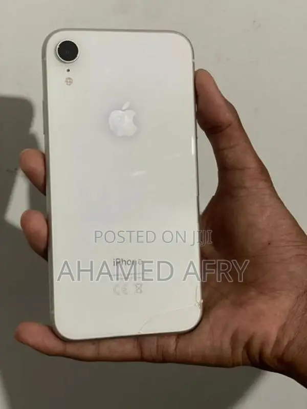 Apple iPhone XR (Used)