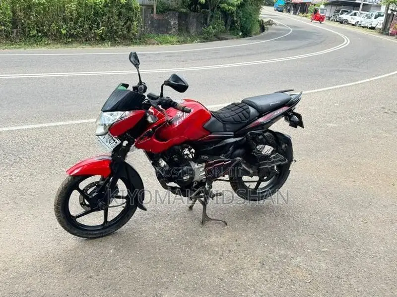 Bajaj Pulsar 135 2011