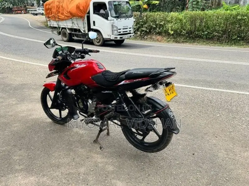 Bajaj Pulsar 135 2011